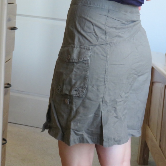SOLD Columbia Sportswear Skirt EUC - Picture 4 of 5
